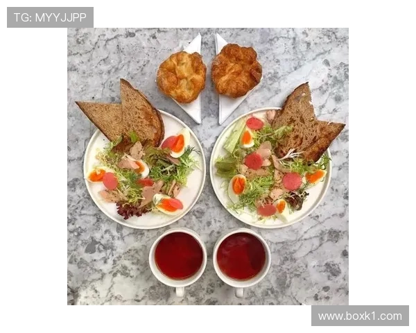 李诗沣新生活照被扒，居然连早餐都那么有仪式感，普通人真比不了！