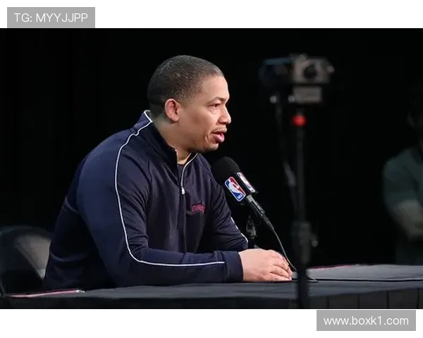 合法冲撞的判定标准：何时属于合理身体对抗而非犯规