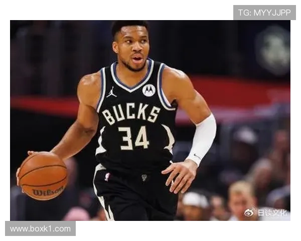 扬尼斯挡拆拉开空间效率超字母哥，助雄鹿持续高效输出