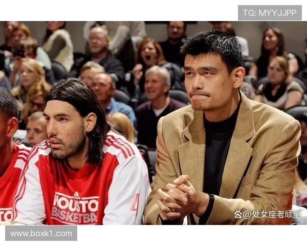 斯科拉无球策应改变进攻节奏，老将经验主导关键回合